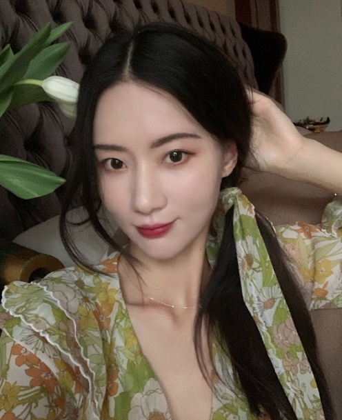 倾城的第一张照片--广州上门女婿服务网