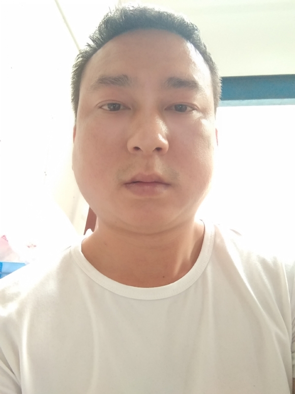 大叔的第一张照片--广州上门女婿服务网